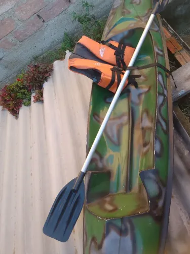 Vendo caiaque semi novo 