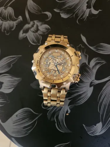 Relógio Invicta Reserve Bolt Zeus Skeleton