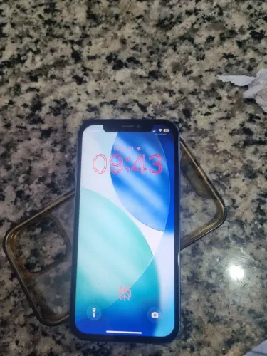 iPhone12 128 gb vendo ou troco por eletrônicos 
