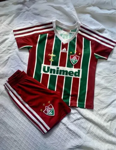 Conjunto do Fluminense da adidas tamanho 2 anos