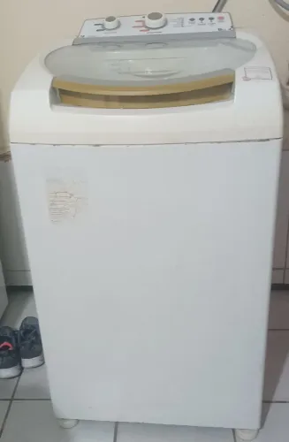 MÁQUINA DE LAVAR ROUPA