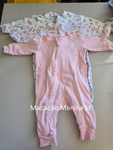 3 macacão Menina M