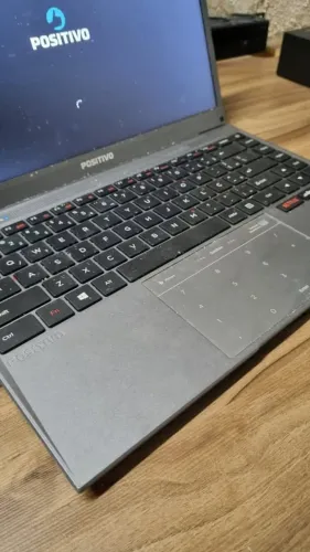 Notebook Positivo Motion C4500D Intel Celeron N4020 14" 4GB HD 500 GB Windows 10