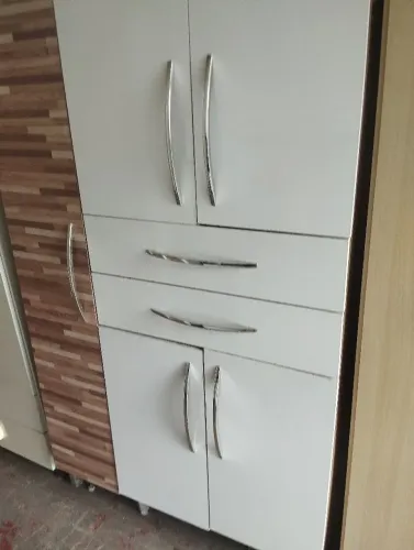 Armário mult funcional