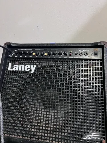 Amplificador Laney LX65R Extreme 65W - Potente e Ótimo Timbre