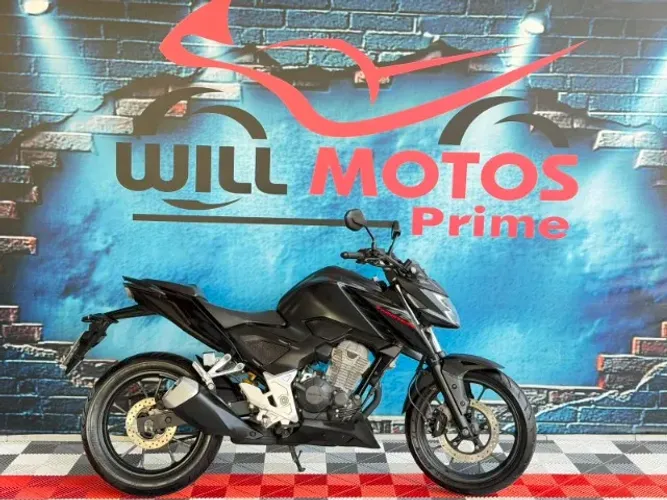 CB 300F, ANO 2023, PERFEITO ESTADO