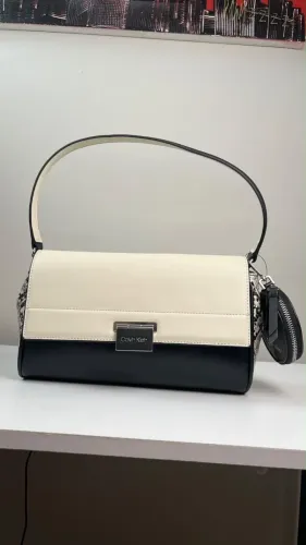 Bolsa Calvin Klein Nova Com Coin Purse