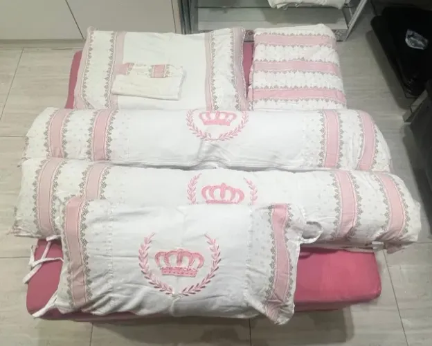 KIT BERÇO ROSA INFANTIL - USADO