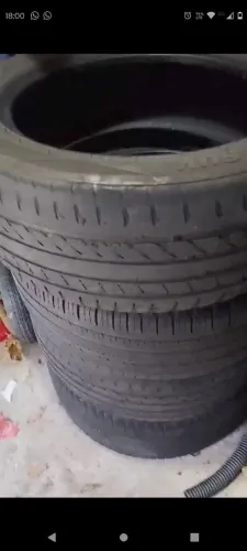 Pneus aro 18