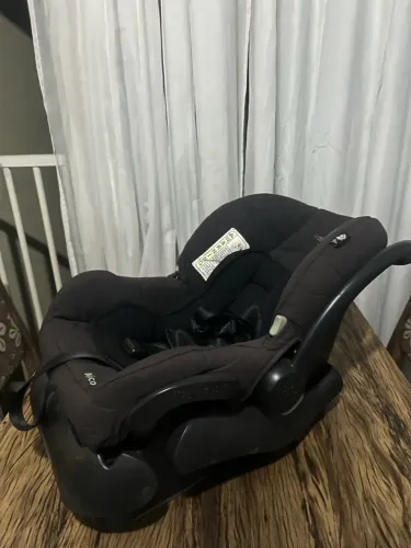 Bebê conforto maxi-cosi