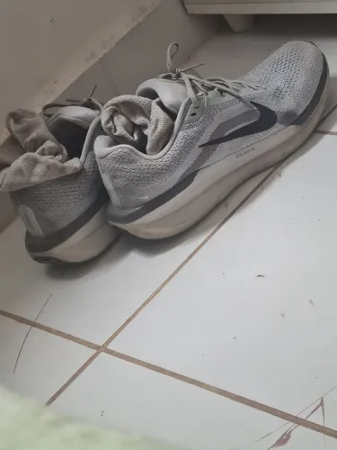 Tenes nike
