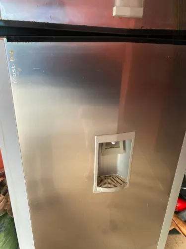 Vendo Geladeira para retirada de peças