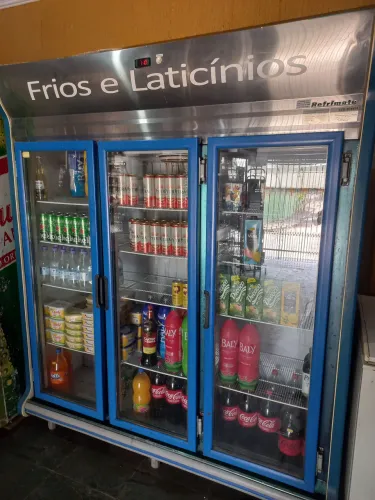 Freezer refrimate 3 portas