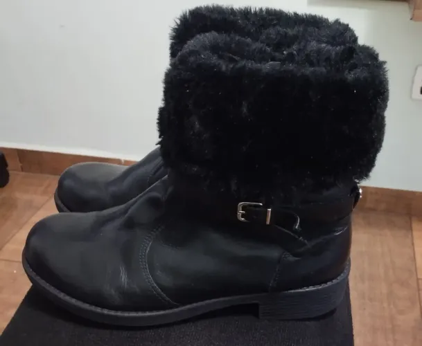 Bota cano curto cravo e canela couro n35