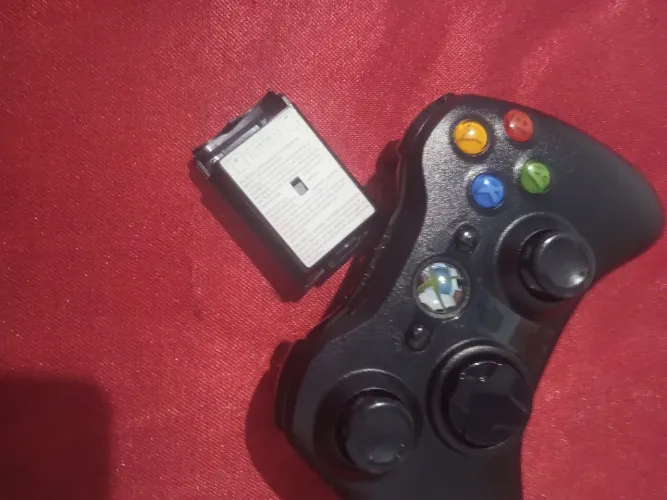 Vendo controlo xbox360 pouco usado