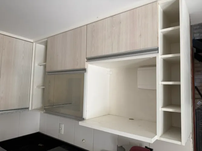 Móvel de cozinha suspenso