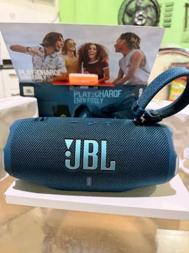 Caixa JBL CHANCE6 nova na caixa