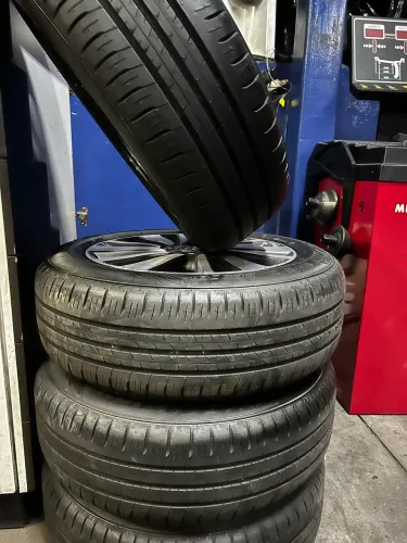 Rodas aro 15 Honda city 2026 zeras com pneus 185/60/15 original de fábrica 