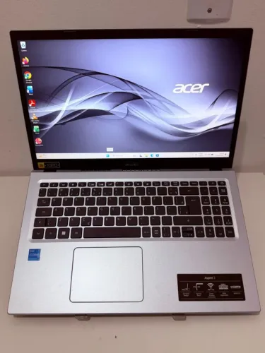 Notebook Acer (i3 11 Geração 8gb ddr4 nvme 256gb) NOVINHO