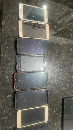 LOTE COM 8 CELULARES PARA SUCATA / PEÇAS - INCLUI IPHONE 7!