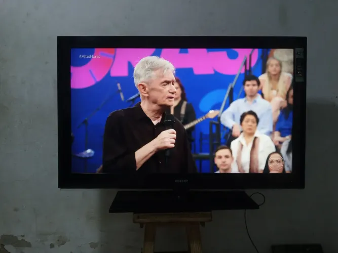 Tv Cce "42" Polegadas