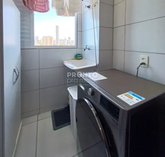 Apartamento com 2 quartos em Imbiribeira