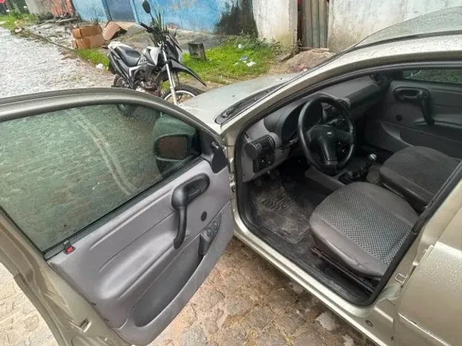 Chevrolet Classic Life/ls 1.0 VHC Flexp. 4P 2011