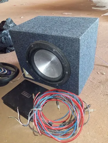 Som básico interno, muito top para quem quer um som ambiente