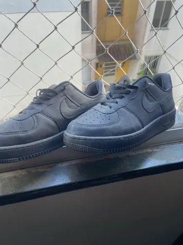VENDO TÊNIS AIR FORCE