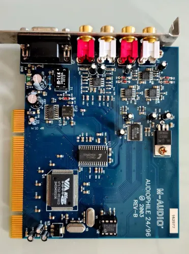 Placa de Áudio M-Audio Audiophile 2496