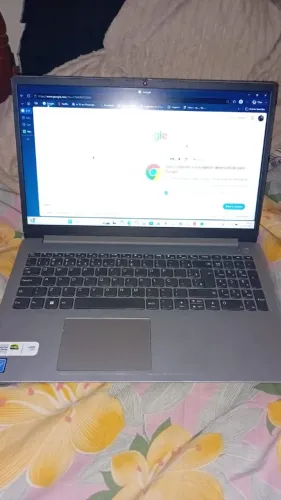 Lenovo IdeaPad 1 15IGL7 usado e em bom estado