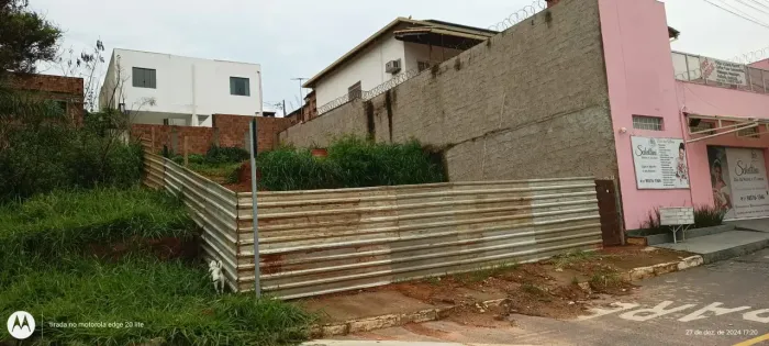 Lote/Terreno para venda com 250 metros quadrados em Monte Carlo - Santa Luzia - Minas Gera