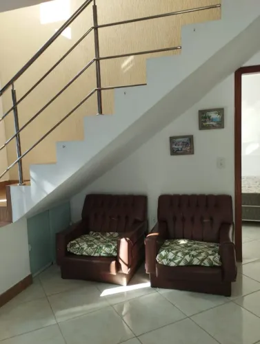 casa barra do Sahy Aracruz Alugo para empresas 10.pessoas .