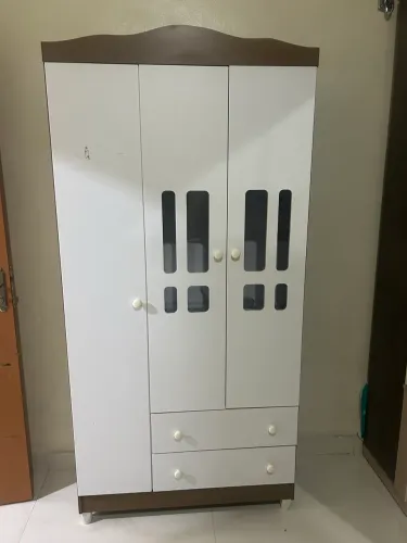 Guarda-roupa infantil