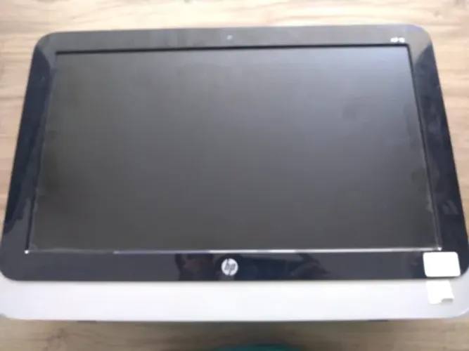 all in one hp 18 (Defeito)