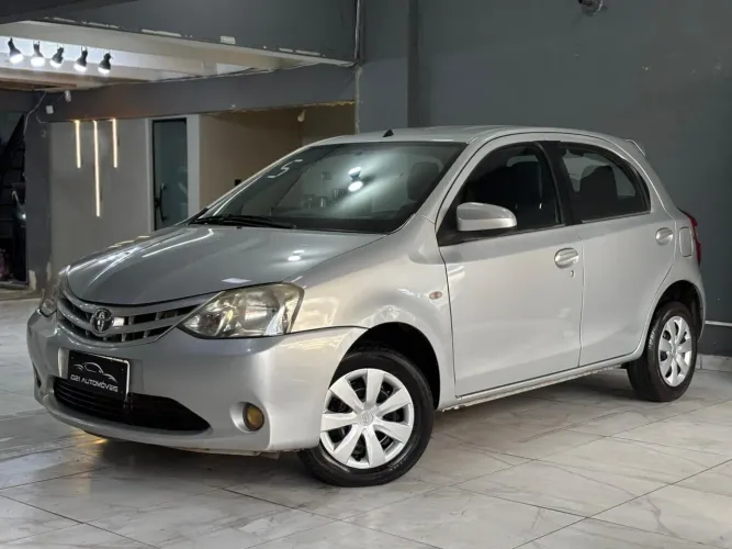 Toyota Etios XS 1.5 Flex 16V 5P Mec. 2015