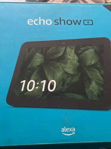 Echo show 8