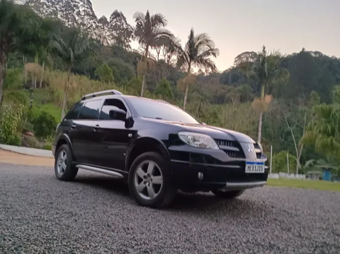 Mitsubishi Airtrek 2.4 16V 163cv/ 136cv 4X4 5P Aut. 2008
