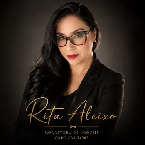 Corretora de Imóveis c/ 20 anos de experiência