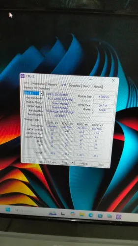 ALL in one AOC/SSD/windows 11/muito conservado