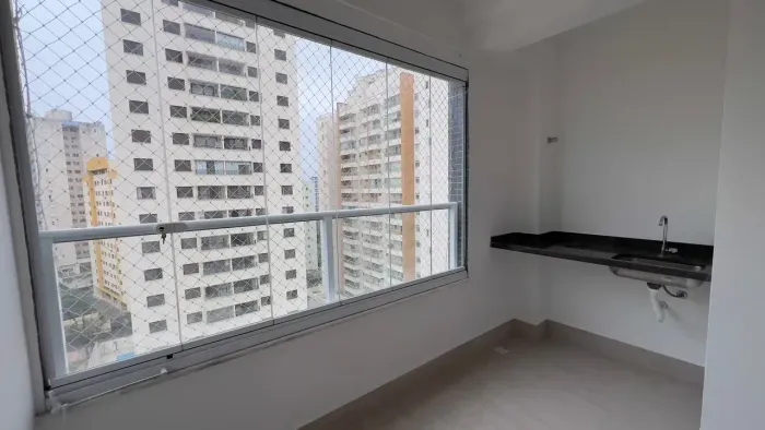 Locação de Apartamento no Condomínio Royal Park