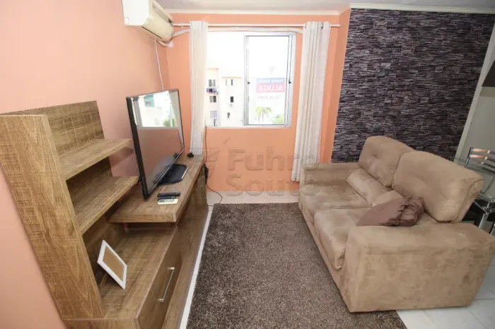 Excelente apartamento no Bairro Fragata com 2 quartos, mobiliado!
