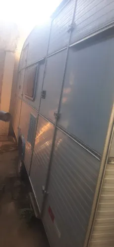 Trailer turiscar brilhante 440