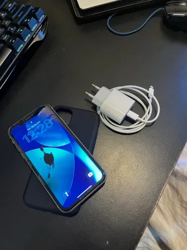 iPhone 11 64gb Branco