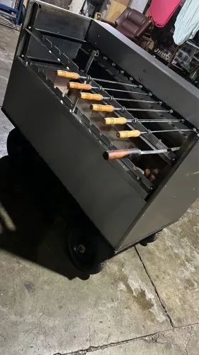 Churrasqueira rotativa