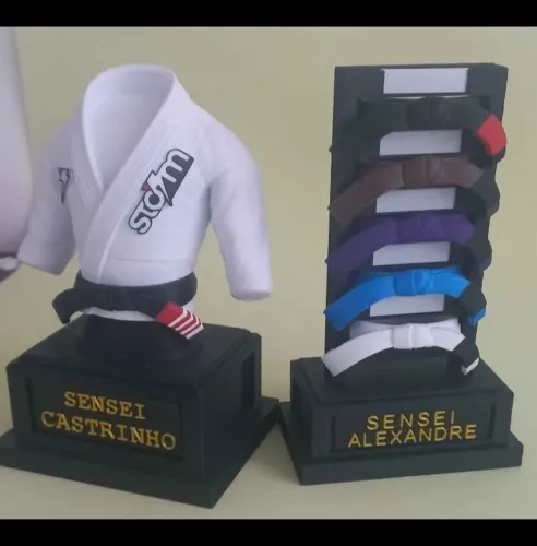kimono Troféu 14 cm personalizado -jiu-jitsu, karatê, judo artes marciais