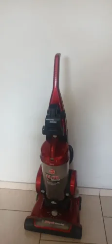 ASPIRADOR E UTENSÍLIOS