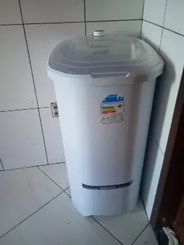 Vende se tanquinho