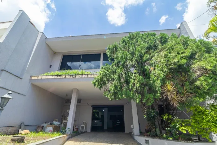 CASA SOBRADO VILA MONUMENTO 4 DORMITÓRIOS 4 VAGAS