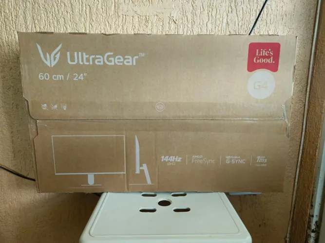 Monitor LG Ultragear 24" - Novo